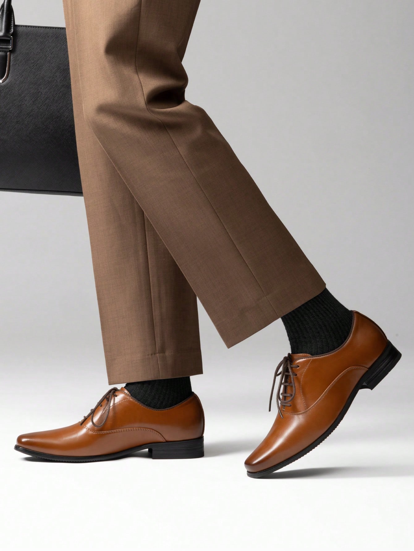 Sapatos Oxford clássicos de co - Formal Men Daily Wear Footwear avaliação e preço